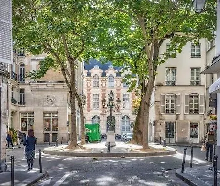 St Germain Des Près - Odéon * Parigi